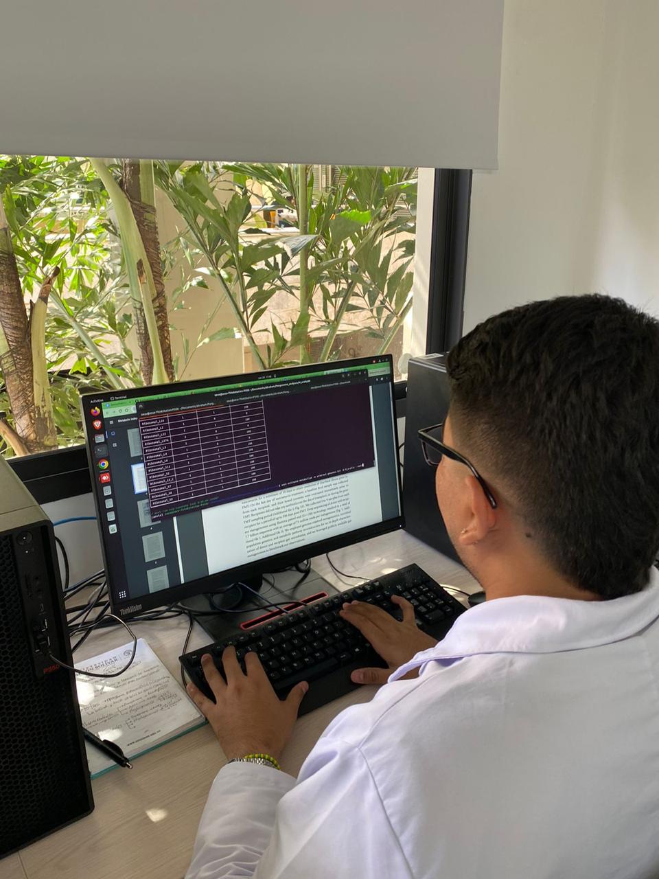 Analyzing pangenomic data with Anvi'o